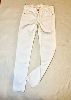 Джинсы для девочки 10-11 лет