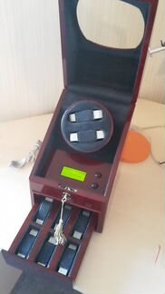 Шкатулка для часов с автоподзаводом