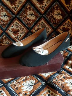 Черные лодочки