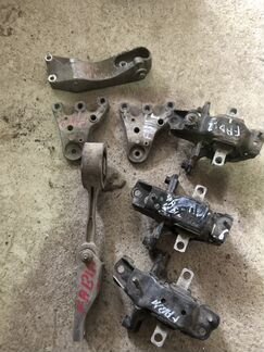 Подушка двигателя опора кпп Фабия 2 Фабия 1