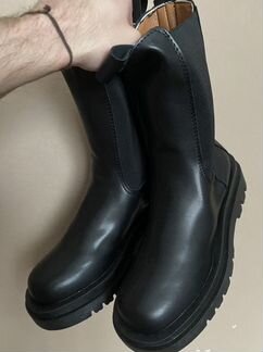 Ботинки высокие