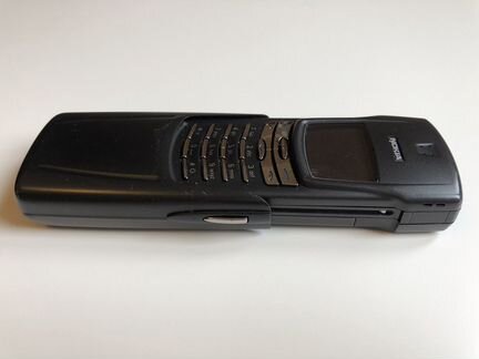 Nokia 8910i (Мобильный телефон)