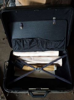 Чемодан President