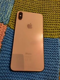 Телефон iPhone xs max 64 gb