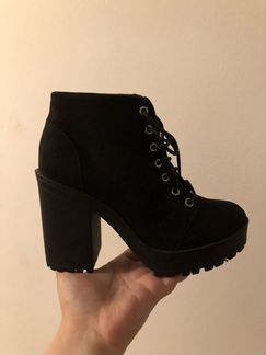 Ботинки женские