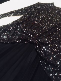 Новое праздничное платье из Англии