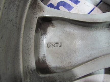 Диски 17 Subaru Литые R17 7J 5x100 FK
