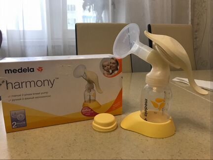 Молокоотсос Medela