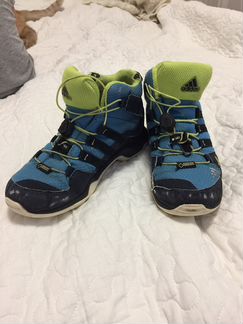 Adidas кроссовки