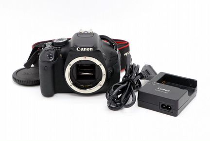 Canon EOS 600D body box (750 кадров)