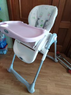 Детский стульчик для кормления brevi