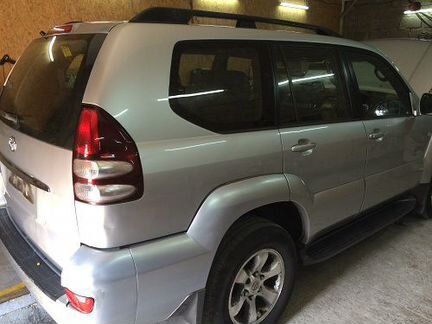 Накладка двери задняя правая Prado 120 04-09