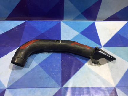Патрубок воздушного фильтра Форд Мондео 3