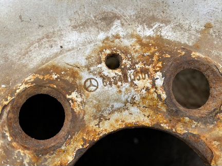 Колесо с резиной Mercedes Vito W638 6384011501