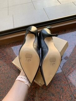 Новые чёрные лодочки, натуральная кожа