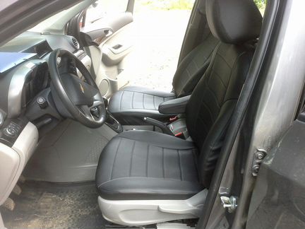 Модельные чехлы Шевроле Орландо из экокожи