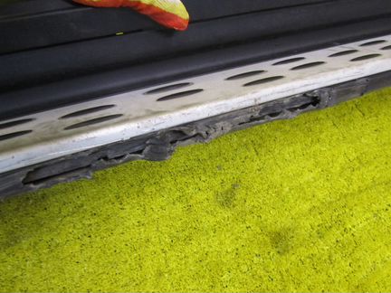 Накладка порога левая Mercedes GL GLS X166 (12-19)