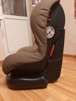 Кресло детское автомобильное Maxi-cosi