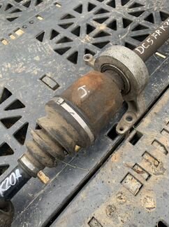 Привод правый Honda Integra DC5 K20A K20A1 K20A2