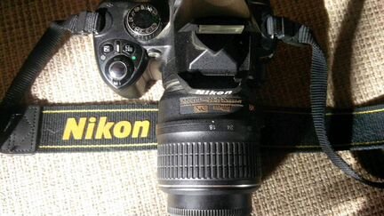 Зеркальная фотокамера Nikon D60
