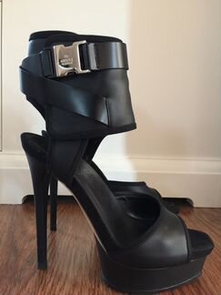 Босоножки Gucci
