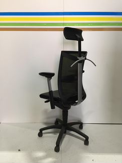 Кресла с подголовником производства Германии