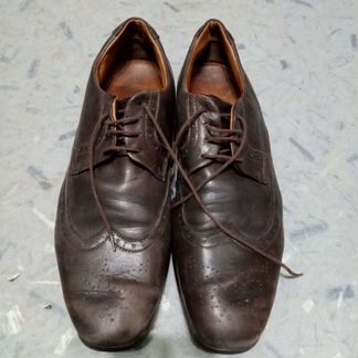 Шесть пар обуви