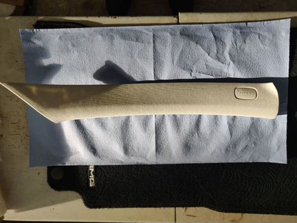 Накладка правой стойки салона на Мерседес W212