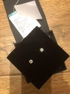 Золотые пусеты с бриллиантами Адамас