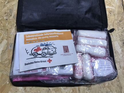 Аптечка Mercedes-Benz C-Class W203 W203 272.920