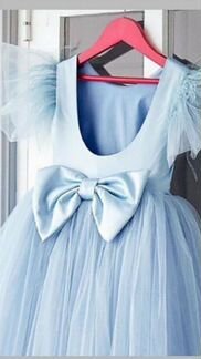 Новое нарядное детское платье