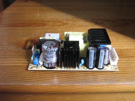 Блок питания Mean Well PSC-60A (13,8 В; 4,3 А)