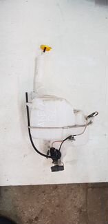 Mazda 3 BL 2009-13 бачок омывателя в сборе