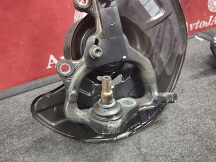 Поворотный кулак Mercedes W211 w219