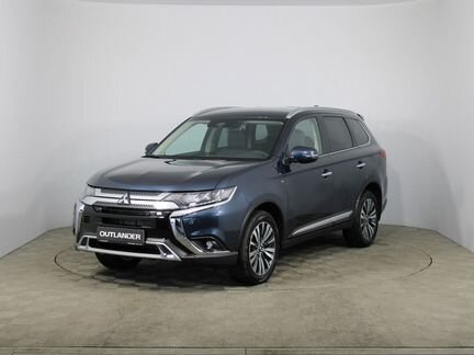 Mitsubishi Outlander 2.0 CVT, 2020
