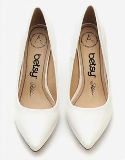 Белые туфли