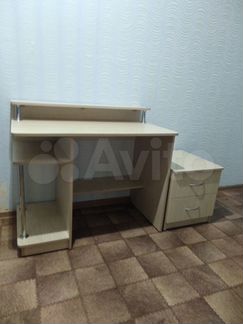 Стол компьютерный с тумбочкой