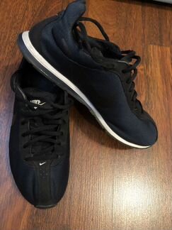 Кроссовки Nike