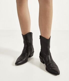 Новые казаки Bershka, Pull&Bear из натуральной кож