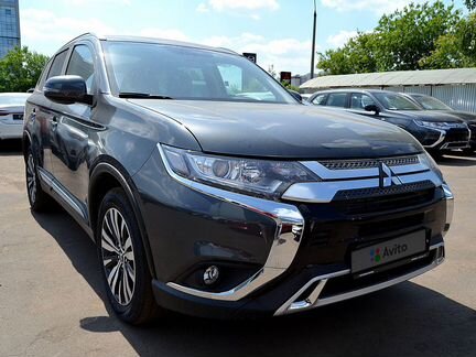 Mitsubishi Outlander 2.4 CVT, 2020