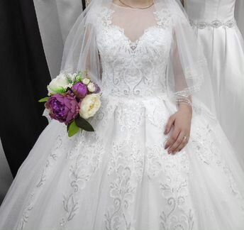 Свадебное платье