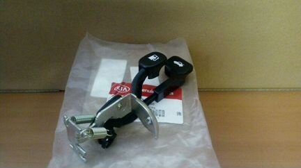 Рукоятка открывания бака Хендай Солярис 10 17