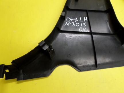 Обшивка центральной стойки двери Мазда CX-7 06-12г