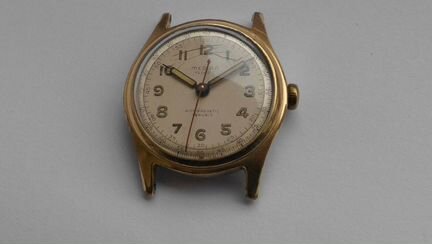Швейцарские позолоченные часы 50-х годов 20 века