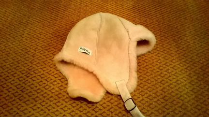 Шапка из овчины розового цвета, новая, р-р 1-1.5 г