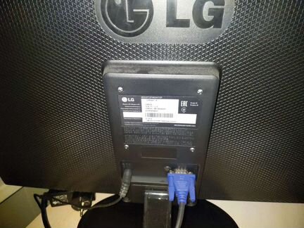 Монитор lg 22