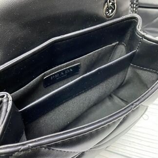 Сумка Prada клатч 24 см на 18 см Прада черный