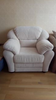 Мягкое кресло
