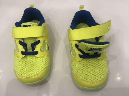Кроссовки nike детские новые