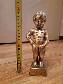 Статуэтка Писающий мальчик